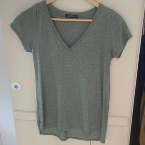 Cotton on V neck tee